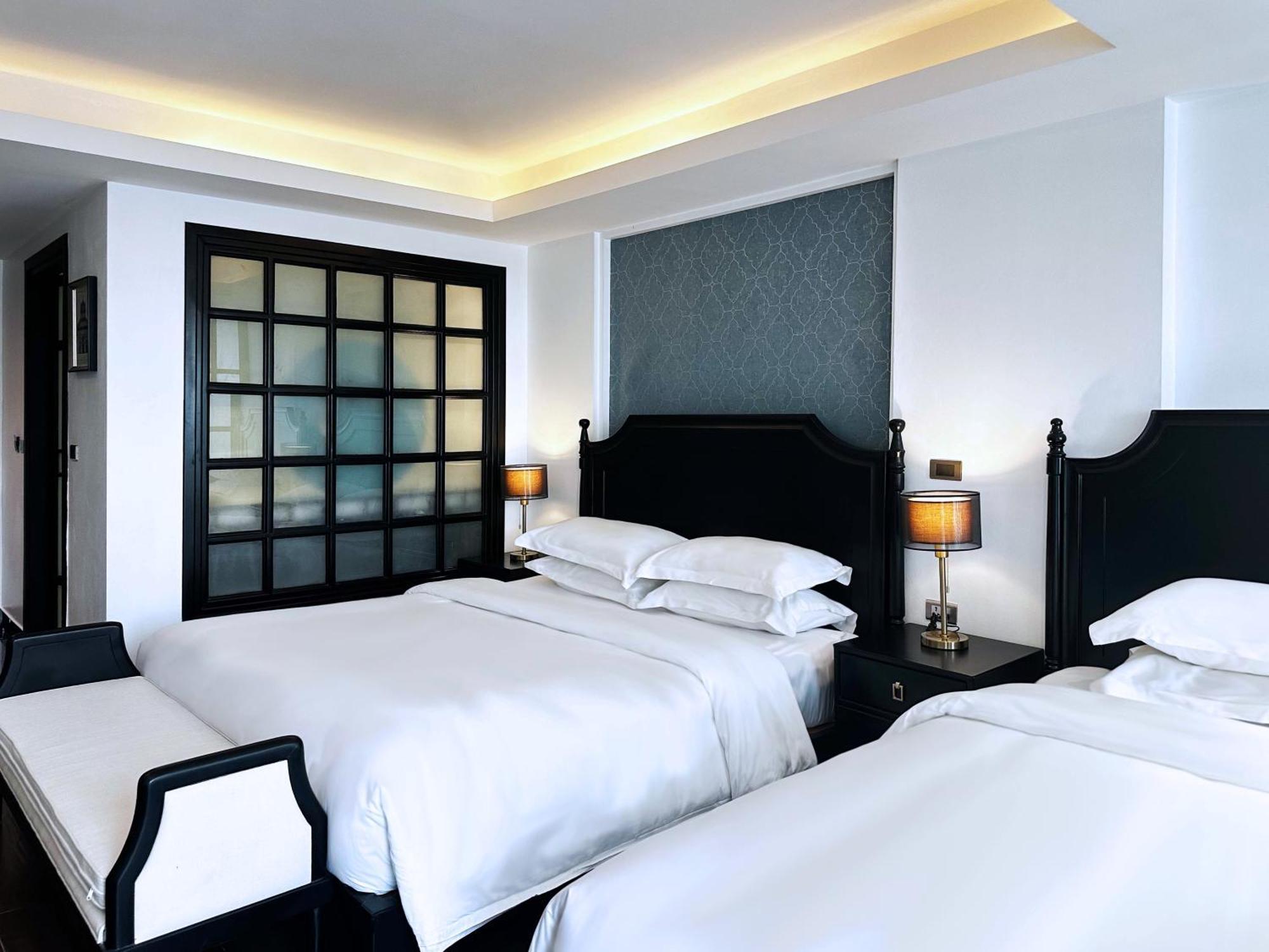 Glory Boutique Suites 清迈古城荣耀精品酒店 Chiang Mai Exterior photo